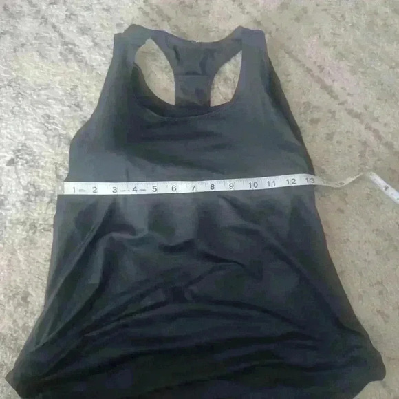 Fabletics Womens Black and White Eco-Conscious Built-In Bra Tank S - Picture 12 of 15